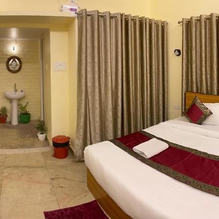 Shankar Vilaas -A Boutique Stay Forigners Choice Near Ghats And Temples Βαρανάσι Εξωτερικό φωτογραφία