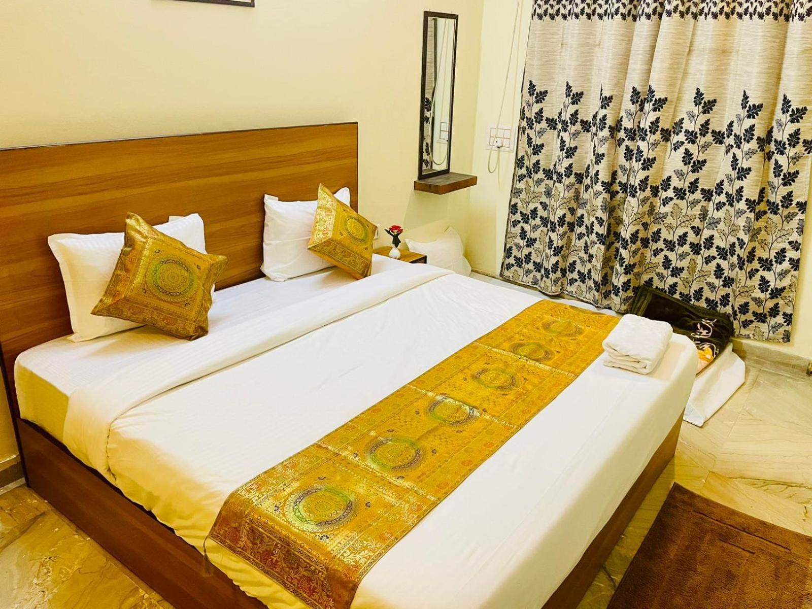 Shankar Vilaas -A Boutique Stay Forigners Choice Near Ghats And Temples Βαρανάσι Εξωτερικό φωτογραφία
