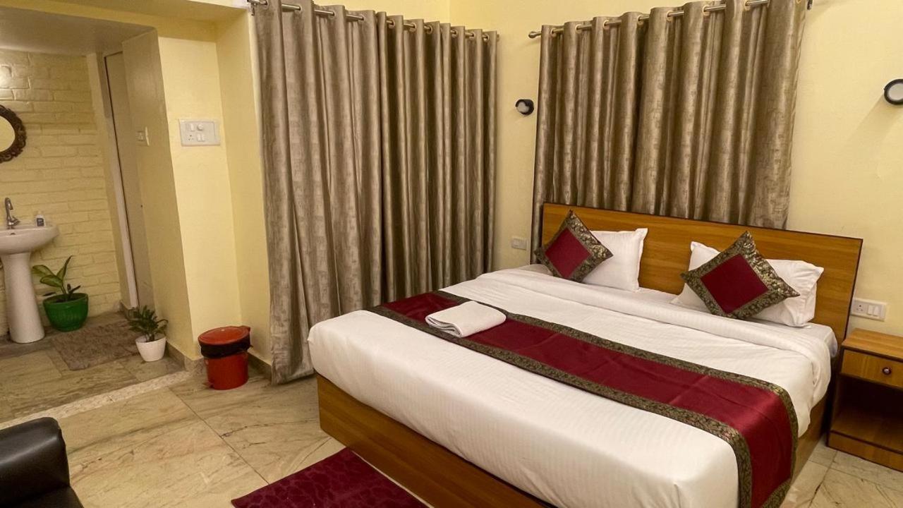 Shankar Vilaas -A Boutique Stay Forigners Choice Near Ghats And Temples Βαρανάσι Εξωτερικό φωτογραφία